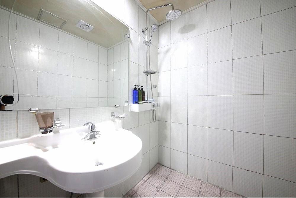Geoje A-Plus Hotel Eksteriør billede